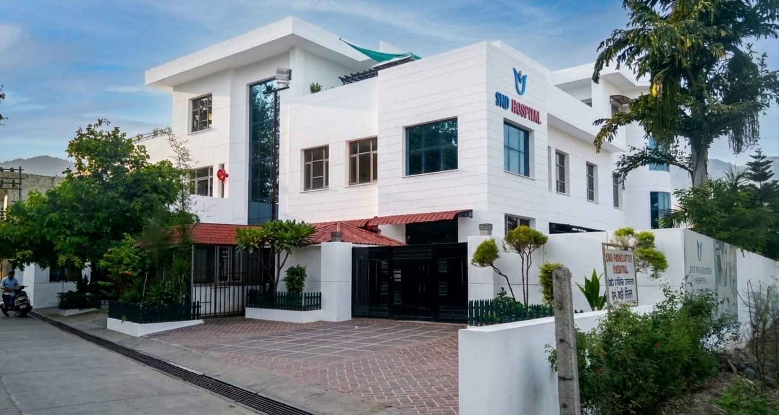 Home snd hospital slide01